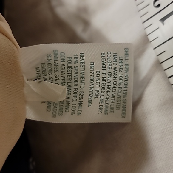 NWT Plus Size Tankini Pull On Athletic Tank Built in bra swim top - Picture 5 of 7